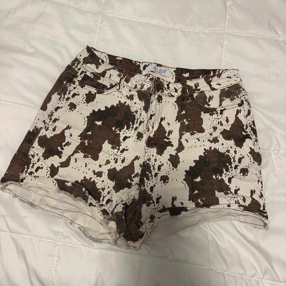 Judy Blue Brown and Cream Jean Shorts Relaxed Fit